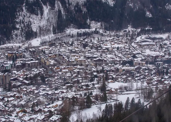 Des Periades - Happy * Шамоні