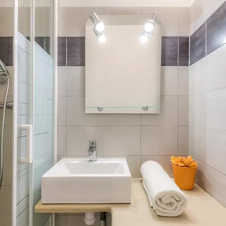 Apartman Des Periades - Happy *