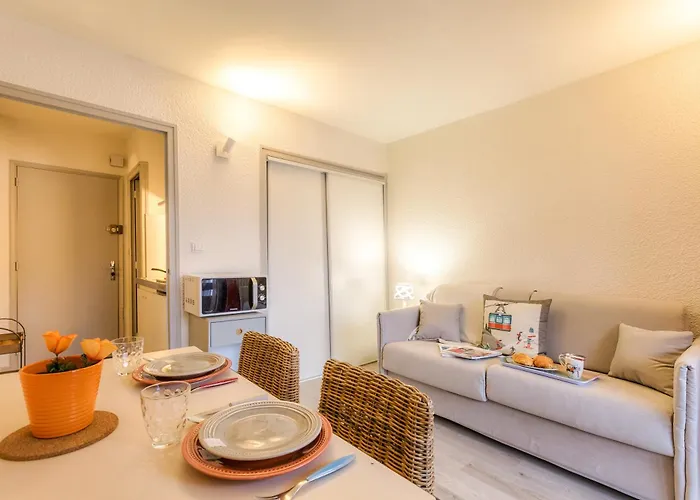 Des Periades - Happy